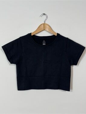 WAT4 {aerie Offline} Chill Black Crewneck Short Sleeve Crop Top T-Shirt Tee